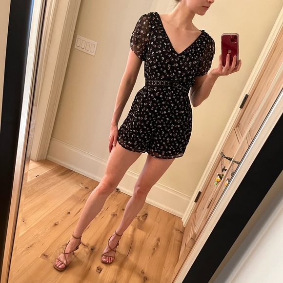 Floral Romper - Picture 1 of 6